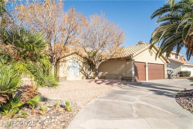 3436 N Tenaya Way, Las Vegas, NV 89129 - photo 3