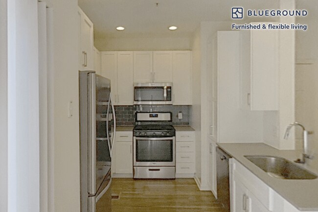 1000 Main Campus Dr unit FL1-ID5628A, Lexington, MA 02421 - photo 6