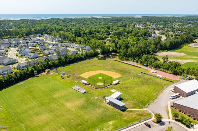 Niche.Com gives Coastal Christian High School a B score.