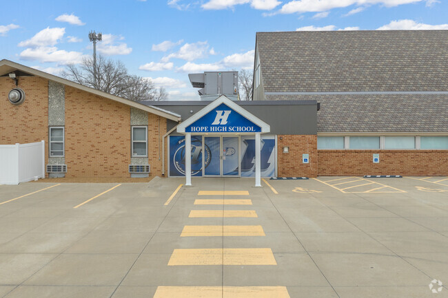 Hope High School is part of the Fort Zumwalt R-II school district.