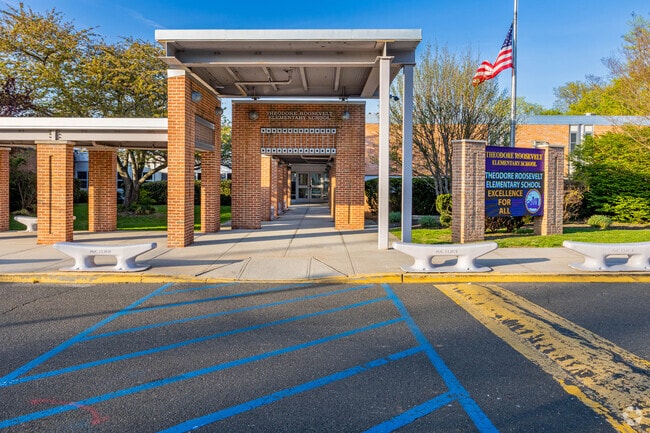 Theodore Roosevelt Elementary School serves students from grades Pre K to 2nd.