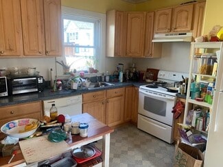 84 Walker St, Newton, MA 02460