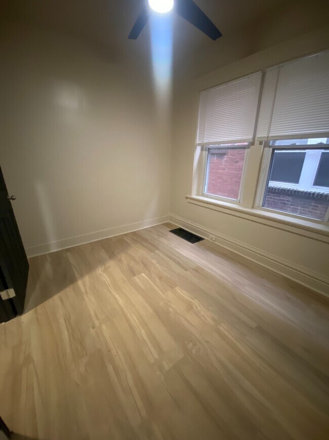 2037 Maury Ave unit A, St. Louis, MO 63110 - photo 4