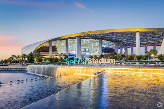 Head to SoFi Stadium on to watch the LA Rams or Chargers in Morningside Park, CA.