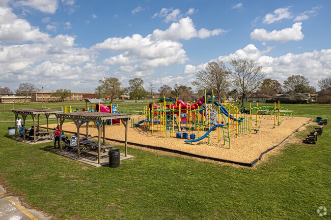 The large Oakdale Playground features many unique play structures for children to enjoy.