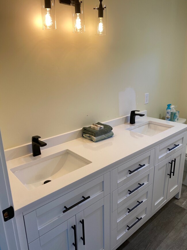 1334 Ella St, San Luis Obispo, CA 93401 - photo 4