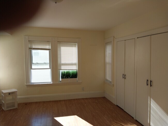 51 Claremont St unit 2, Malden, MA 02148 - photo 6