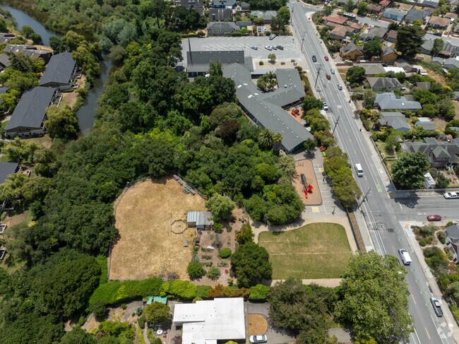 Spring Hill School integrates hands-on learning experiences in its curriculum.