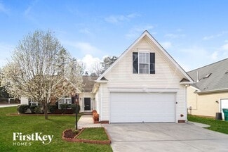 4596 River Gate Dr, Clemmons, NC 27012