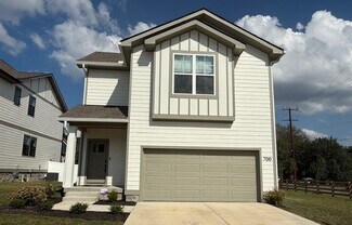 700 Caraway Ln, Nashville, TN 37211