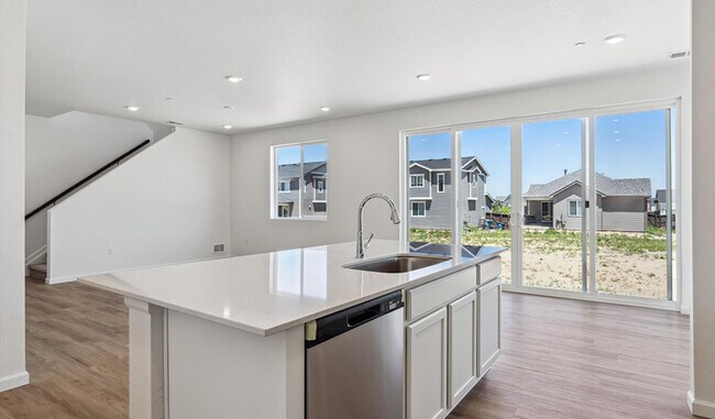 18961 E 96th Place, Commerce City, CO 80022 - photo 3