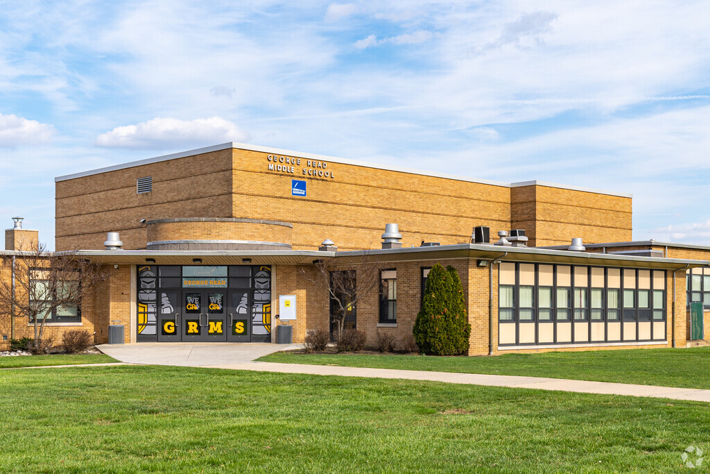 George Read Middle School provides a quality education to students in Wilmington Airport.