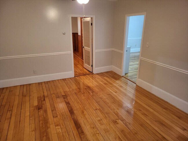 517 Summer St unit 517 Summer St Apt 1, Brockton, MA 02302 - photo 7