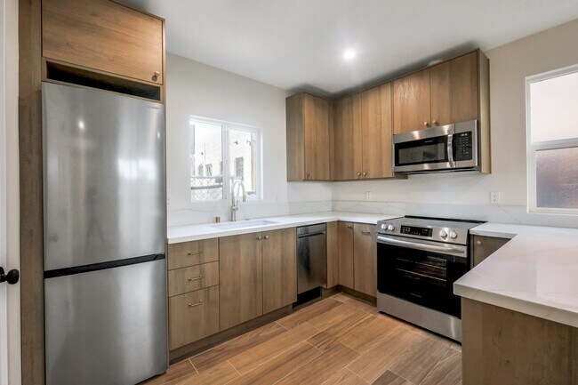 1106 5th Ave unit 3, Los Angeles, CA 90019 - photo 7