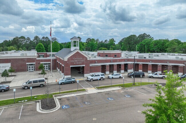 Canton Elementary School is a part of the Canton county school district.