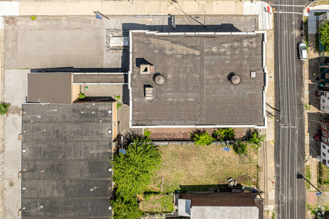 A compact, three-story design means that lots of floor space fits in a small footprint.