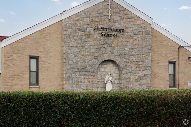 St Anthony School in Nanuet has 10 full-time teachers.