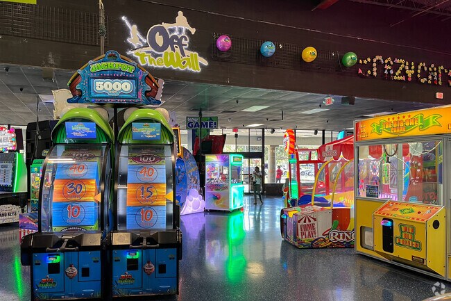 Take the kids to Off The Wall in the Buttonwood Hammocks neighborhood of Margate, FL.