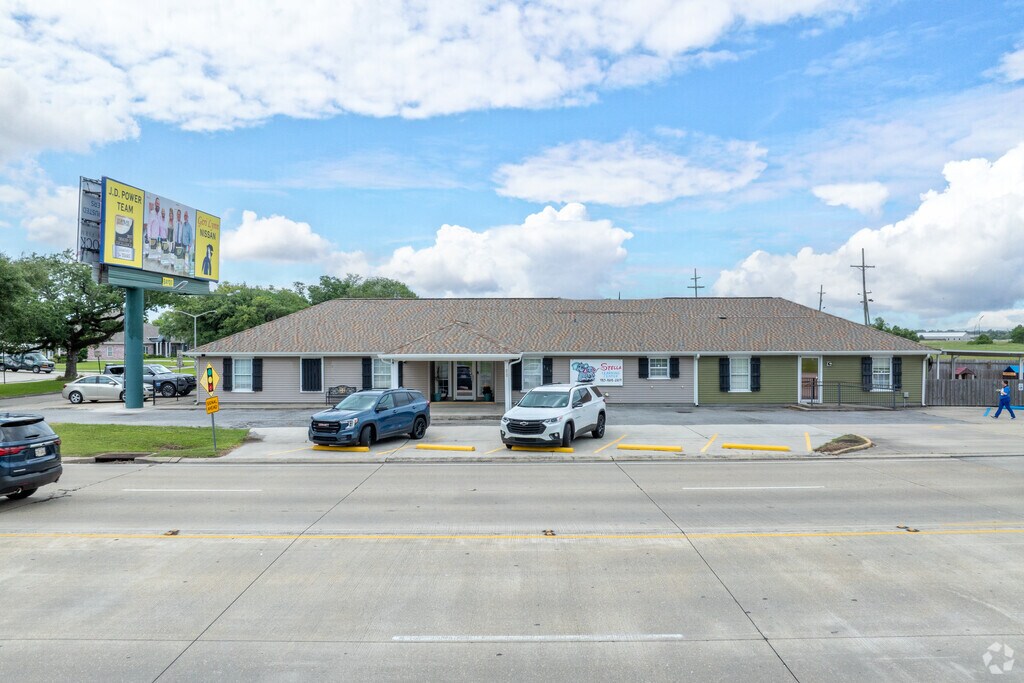 Stella Learning Center is a private school in Houma, Louisiana serving students from Elementary through High School.