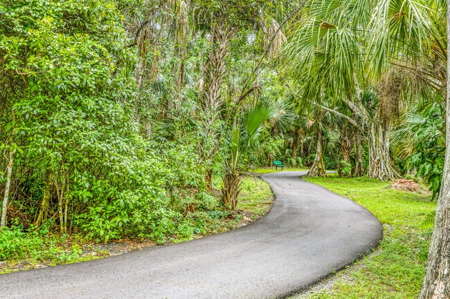 The walking path at Jaycee Park.