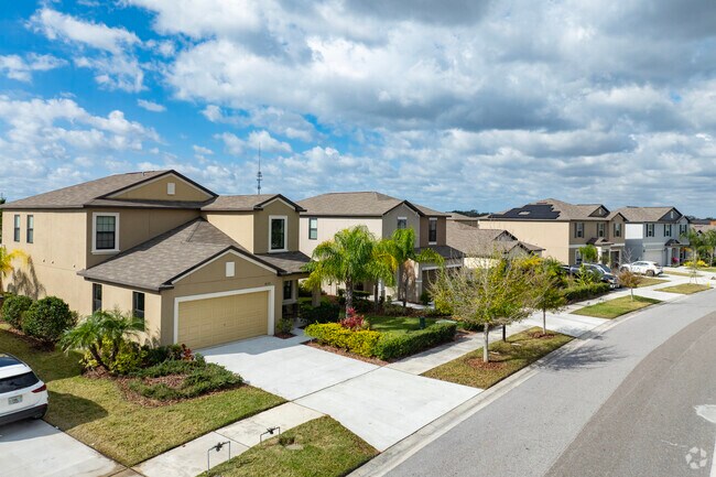 Larger split level homes can be found more often in Great Palm River Point.
