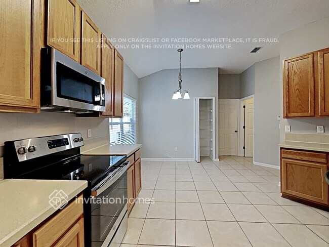 534 Roserush Ln, Jacksonville, FL 32225 - photo 6