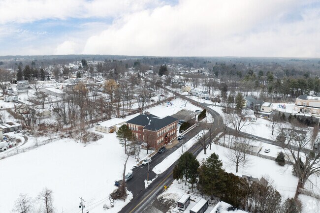 Annur Islamic School is located in the Fort Hunter area of Albany, NY.