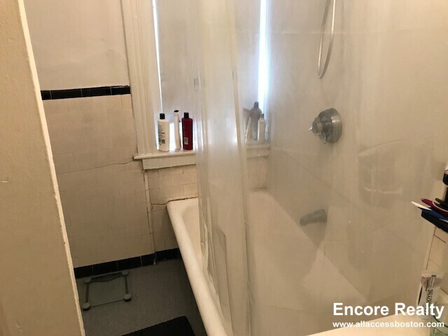 1375 Commonwealth Ave unit 12, Allston, MA 02134 - photo 5