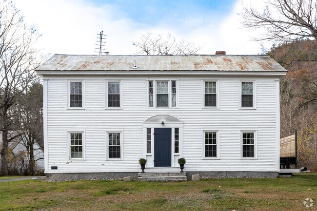 Scattered throughout Hiram are centuries-old colonial homes with wide-plank floors and hewn timber frames.