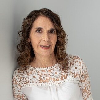 Leslie Fox