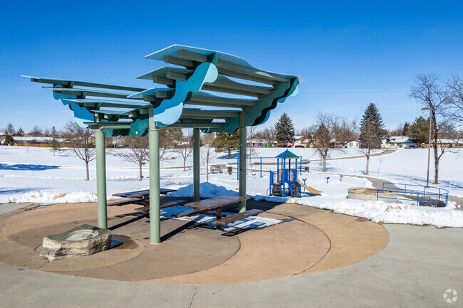 Utah Park's picnic area allows for a relaxing afternoon.