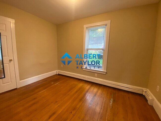 44 Hillside St unit 1, Roxbury Crossing, MA 02120 - photo 3