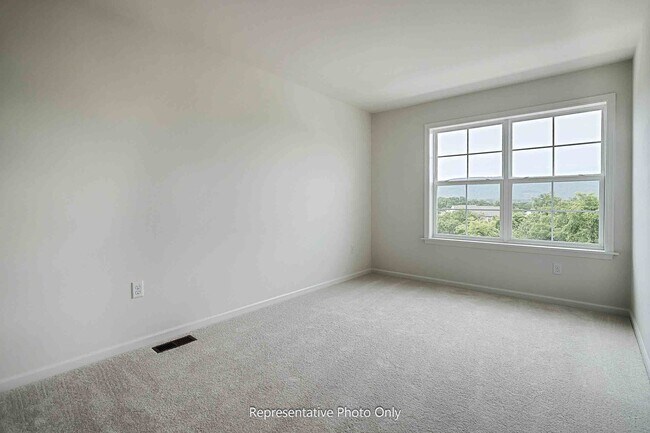 61 Glenn View, Carlisle, PA 17013 - photo 5