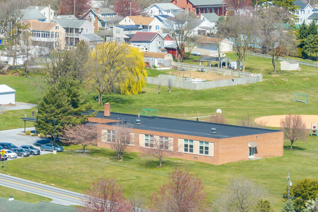 Sporting Hill Christian School is a small private school just outside of Manheim, PA.