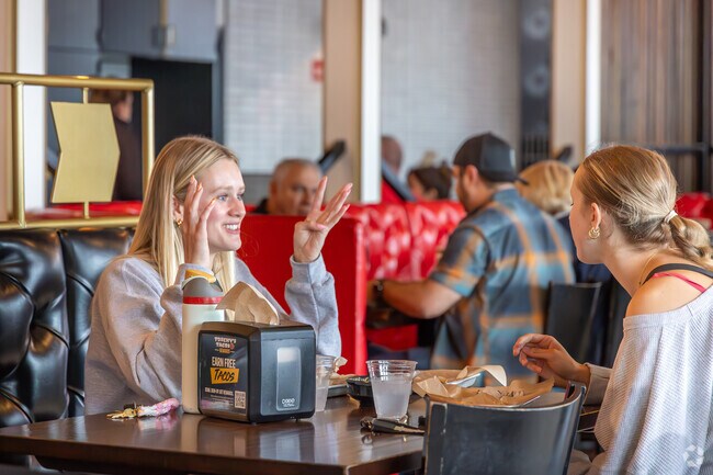 Residents of Westridge often choose Torchy’s Tacos in Highlands Ranch for its vibrant atmosphere, inventive taco offerings, and convenient location.