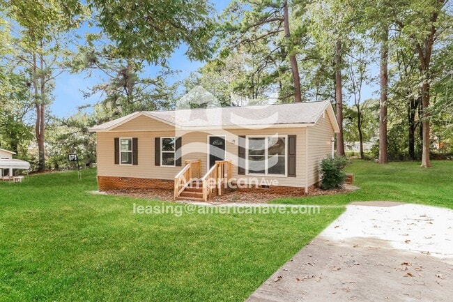 111 Camellia Cir, Gaffney, SC 29341 - photo 2