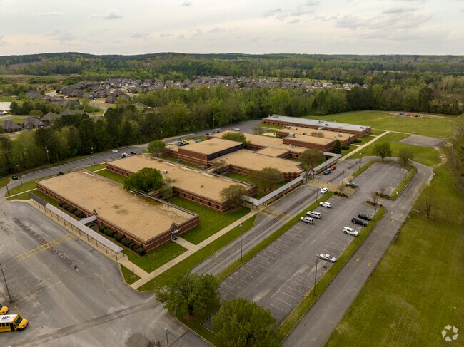 Creek View Elementary School is a good option for kids in Alabaster, Alabama.
