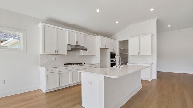 701 Longpoint Way unit 36200566, Panama City Beach, FL 32407 - photo 4