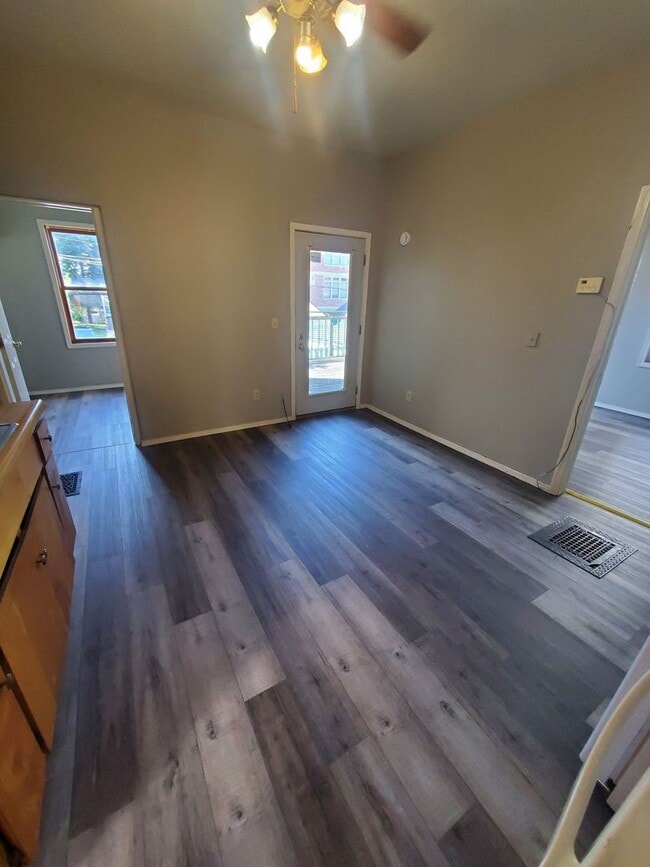 1655 N Van Buren St Unit 2, Milwaukee, WI 53202