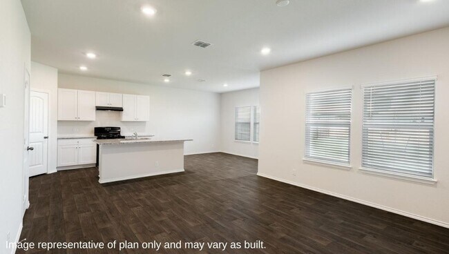 5828 Bailey Downs, San Antonio, TX 78245 - photo 5