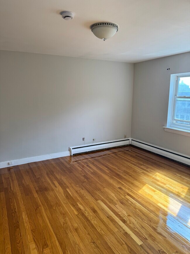 69 Chiswick Rd unit 9, Brighton, MA 02135 - photo 2