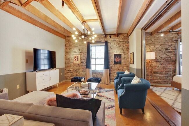 1039 Constance St unit ID1265381P, New Orleans, LA 70130 - photo 2