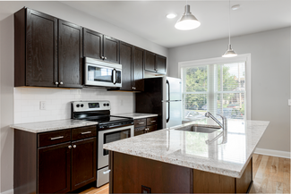 305 E 11th Ave, Columbus, OH 43201