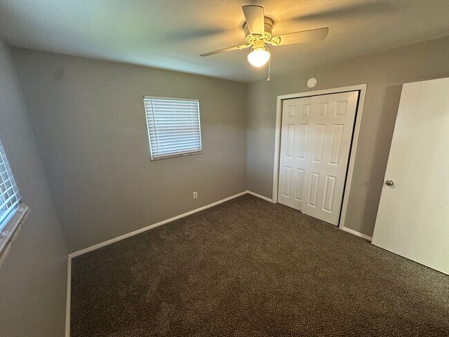 2201 Belmont Rd unit . B, Parkersburg, WV 26101 - photo 7