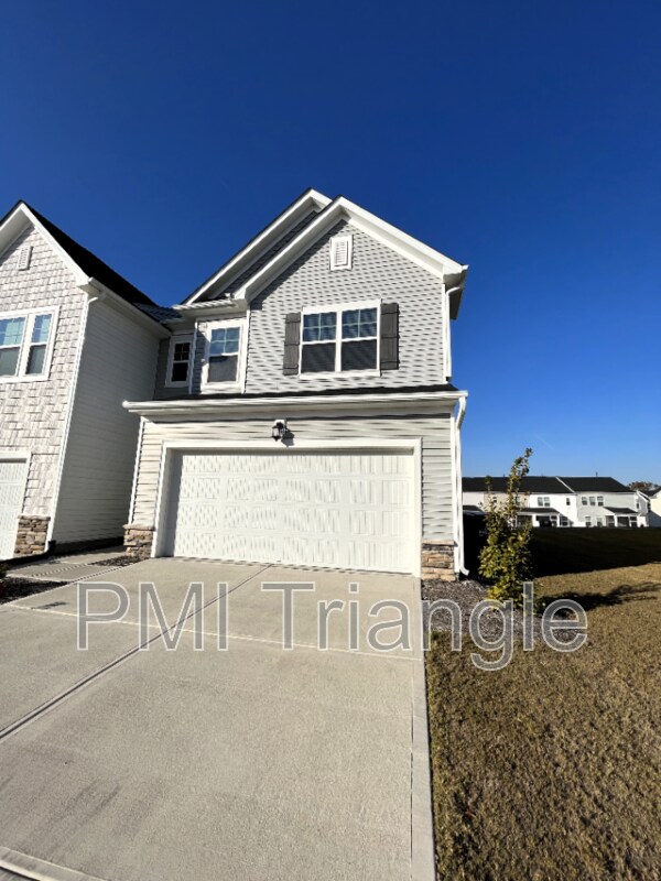 5049 Tura St, Raleigh, NC 27610