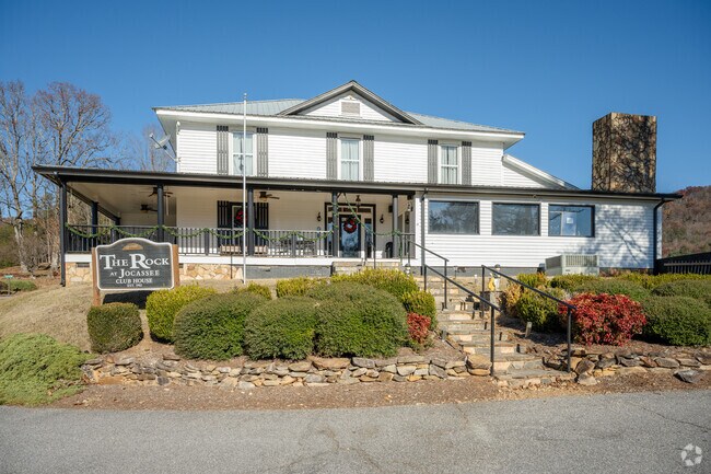 People living in Holly Springs enjoy going to the famous Rock Grill & Bar.