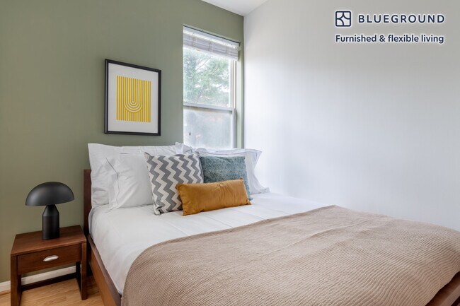 1826 Vernon St NW unit FL3-ID192, Washington, DC 20009 - photo 6