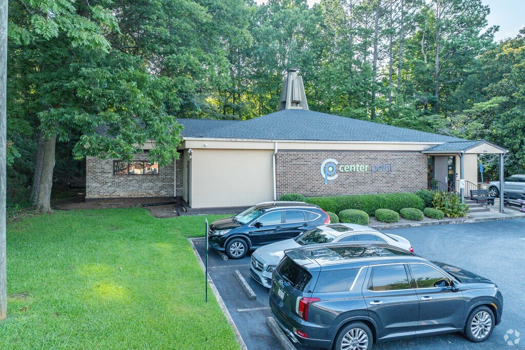 Center Point is a private school located in Gainesville.