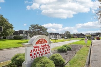 130 E Tami Cir, Westland, MI 48186