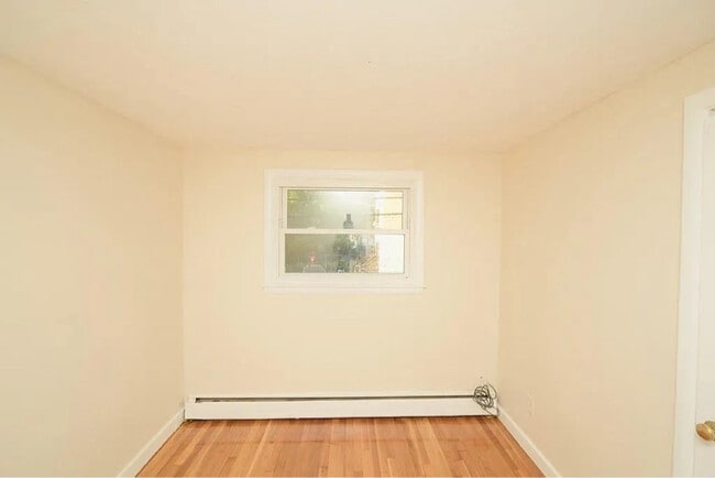 19 Crossman St, Mattapan, MA 02126 - photo 3